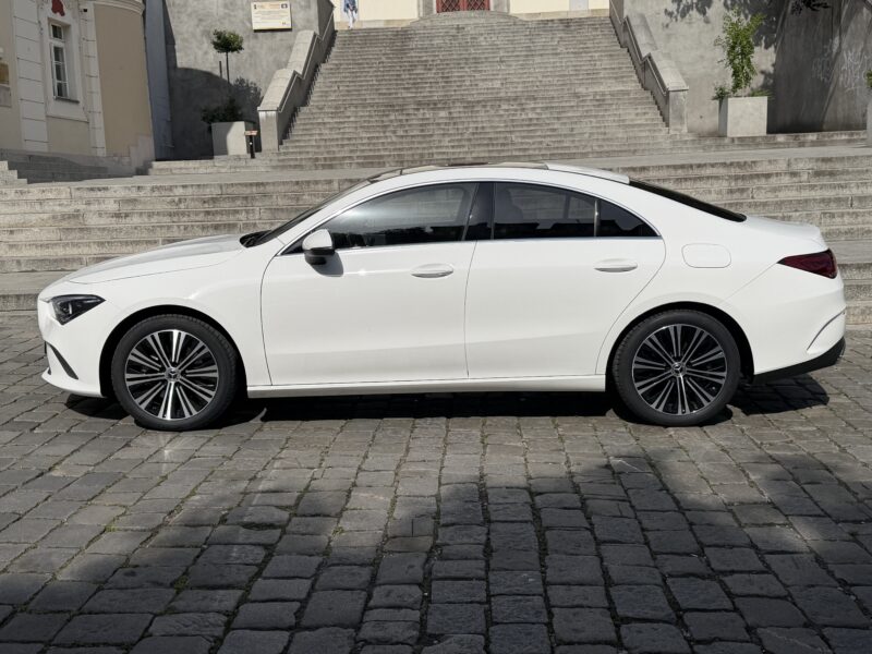 MERCEDES CLA 250 Świeżo Sprowadzony
