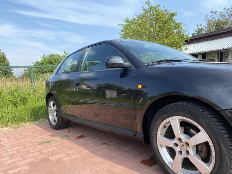 Audi A3 8L 1.6APF Attraction 2000r.